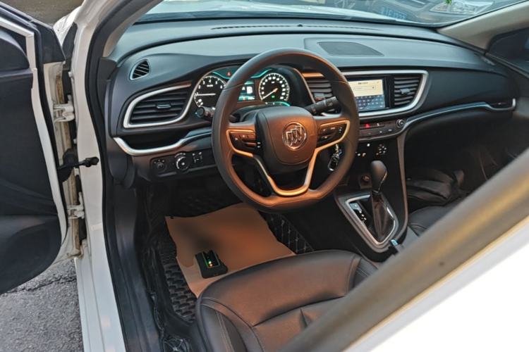 Used Buick GT 2021 Revised Version Flagship 1.5L Automatic Elite Edition Center Console