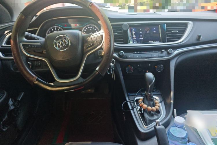 Used Buick GT 2021 Revised Version Flagship 1.5L Automatic Elite Edition Center Console