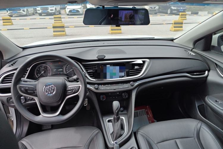 Used Buick GT 2021 Revised Version Flagship 1.5L Automatic Elite Edition Center Console