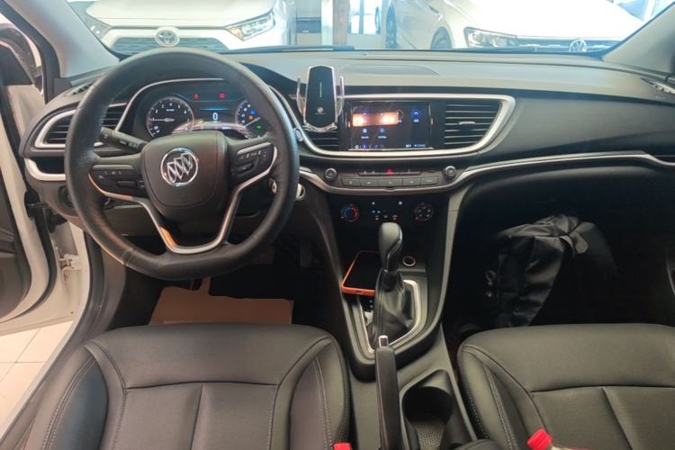 Used Buick GT 2021 Revised Version Flagship 1.5L Automatic Elite Edition Center Console