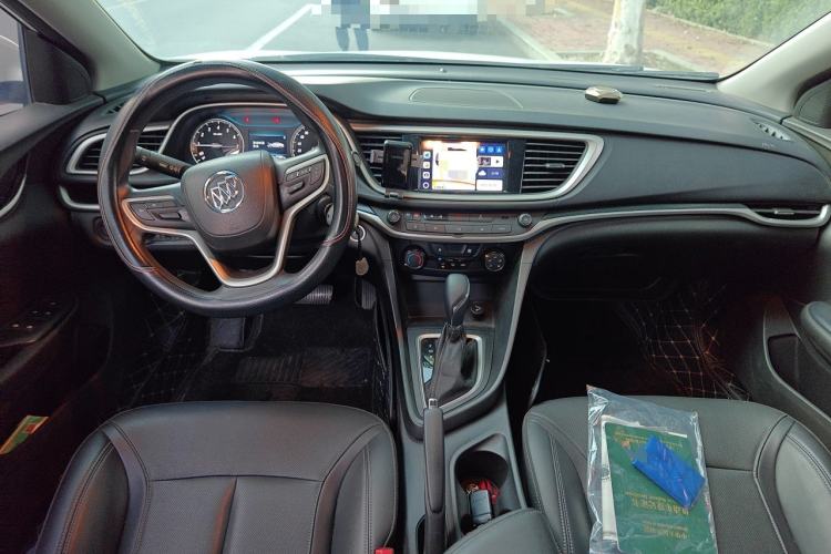 Used Buick GT 2021 1.3T Automatic Mild Hybrid Elite Version Center Console