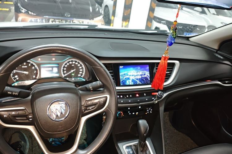 Used Buick GT 2021 Revised Version Flagship 1.5L Automatic Elite Edition Center Console