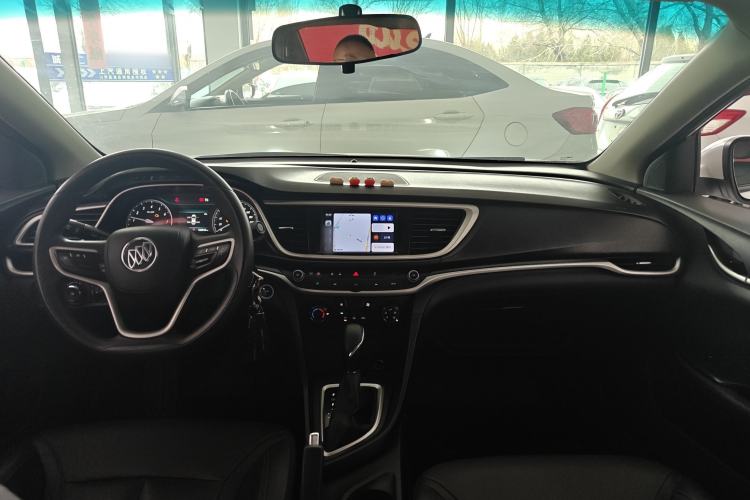 Used Buick GT 2021 Revised Version 1.3T Automatic Mild Hybrid Elite Edition Center Console