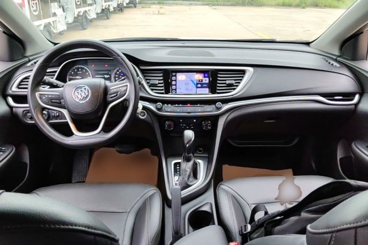 Used Buick GT 2021 Revised Version Flagship 1.5L Automatic Elite Edition Center Console