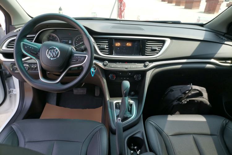 Used Buick GT 2021 Revised Version Flagship 1.5L Automatic Elite Edition Center Console