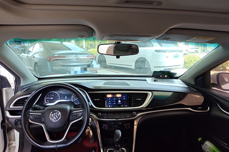 Used Buick GT 2021 Revised Version 1.3T Automatic Mild Hybrid Elite Edition Center Console