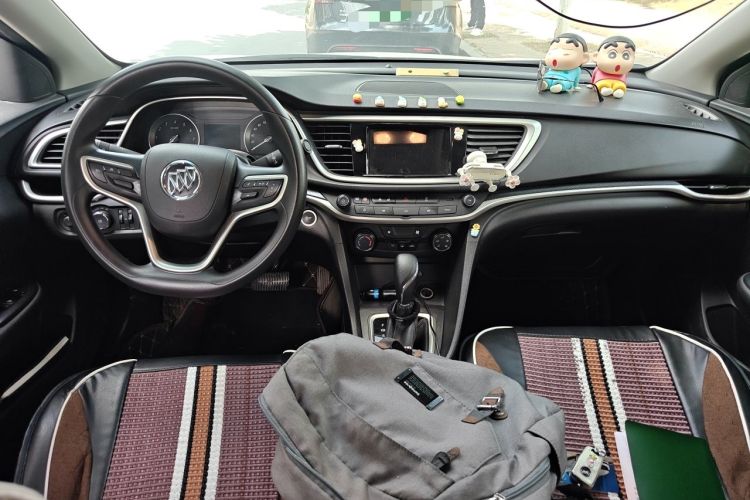 Used Buick GT 2021 Revised Version Flagship 1.5L Automatic Elite Edition Center Console
