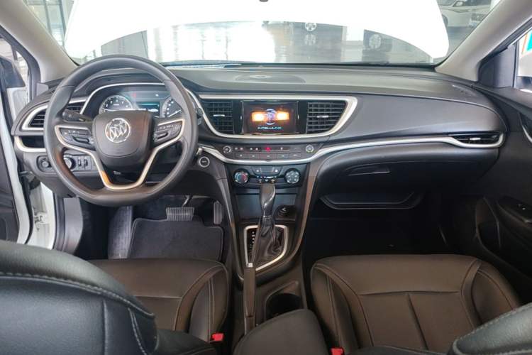 Used Buick GT 2021 Revised Version Flagship 1.5L Automatic Elite Edition Center Console
