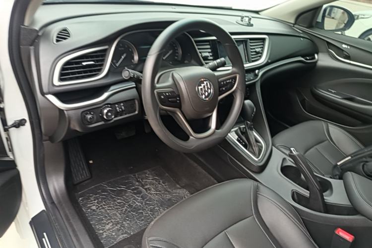 Used Buick GT 2021 Revised Version Flagship 1.5L Automatic Elite Edition Center Console