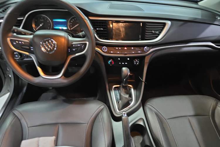 Used Buick GT 2021 Revised Version Flagship 1.5L Automatic Elite Edition Center Console