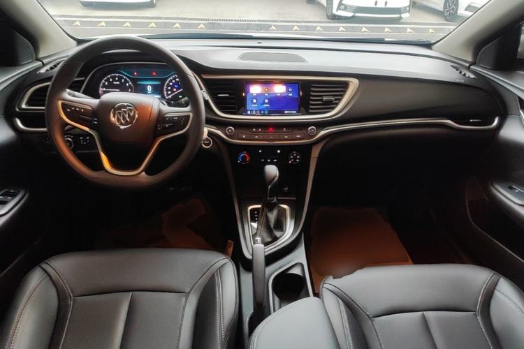 Used Buick GT 2021 Revised Version Flagship 1.5L Automatic Entry-Level Trim Center Console