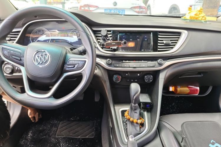 Used Buick GT 2021 Revised Version Flagship 1.5L Automatic Elite Edition Center Console