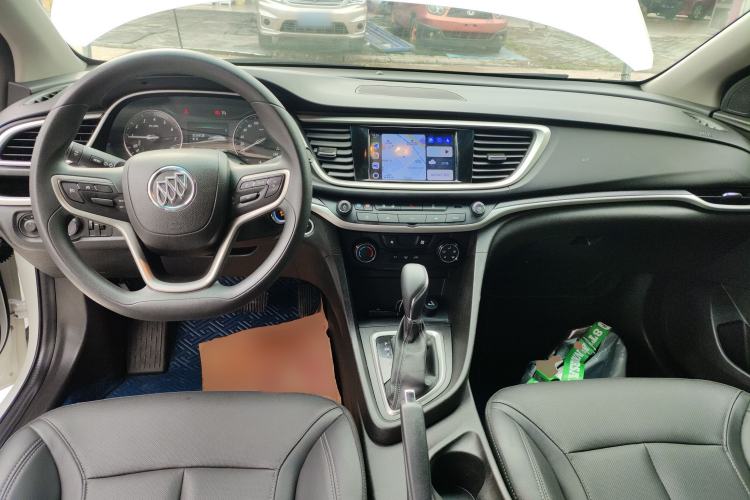 Used Buick GT 2021 Revised Version Flagship 1.5L Automatic Elite Edition Center Console