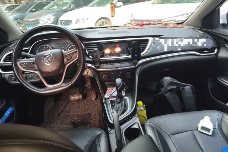 Used Buick GT 2021 Revised Version 1.3T Automatic Mild Hybrid Elite Edition Center Console