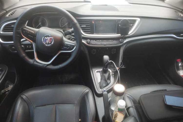 Used Buick GT 2021 Revised Version Flagship 1.5L Automatic Elite Edition Center Console