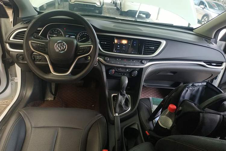 Used Buick GT 2021 Revised Version 1.3T Automatic Mild Hybrid Elite Edition Center Console