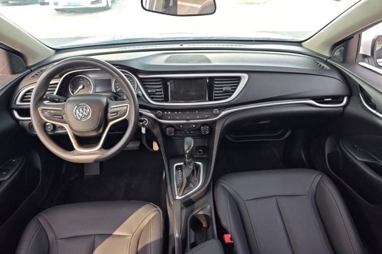 Used Buick GT 2021 Revised Version Flagship 1.5L Automatic Elite Edition Center Console