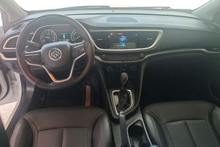 Used Buick GT 2021 Revised Version Flagship 1.5L Automatic Elite Edition Center Console