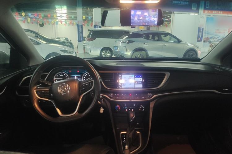 Used Buick GT 2021 Revised Version Flagship 1.5L Automatic Elite Edition Center Console
