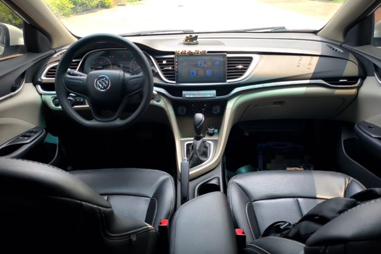Used Buick GT 2021 Exemplar 1.5L Automatic Entry-Level Trim Center Console