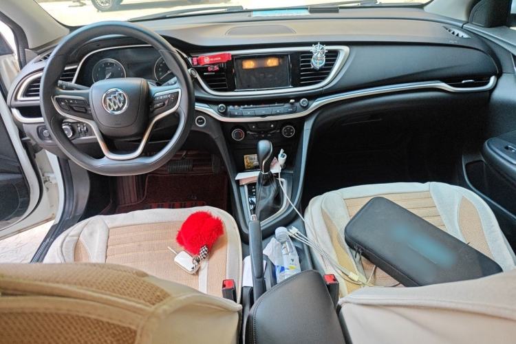 Used Buick GT 2021 Revised Version Flagship 1.5L Automatic Elite Edition Center Console