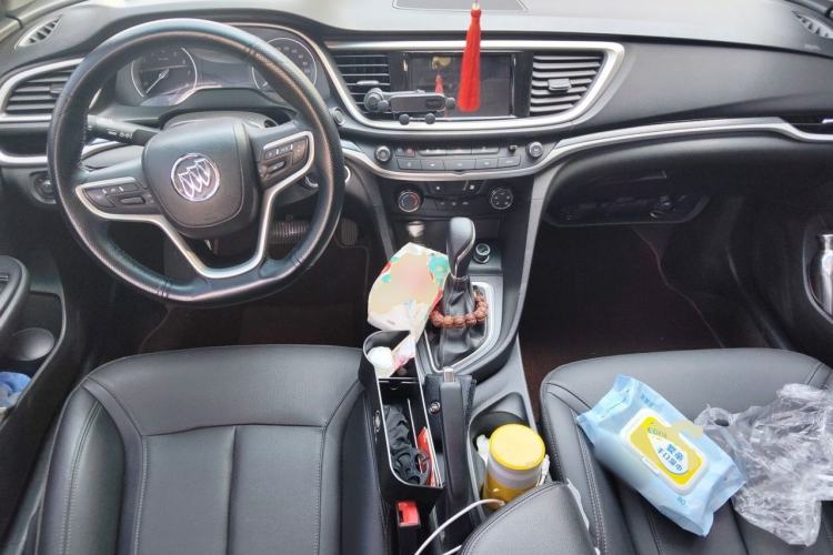 Used Buick GT 2021 Revised Version 1.3T Automatic Mild Hybrid Elite Edition Center Console