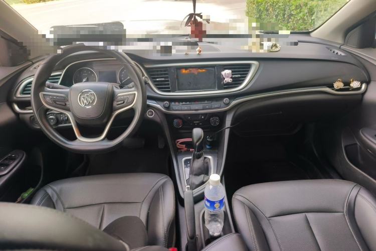 Used Buick GT 2021 Revised Version Flagship 1.5L Automatic Elite Edition Center Console