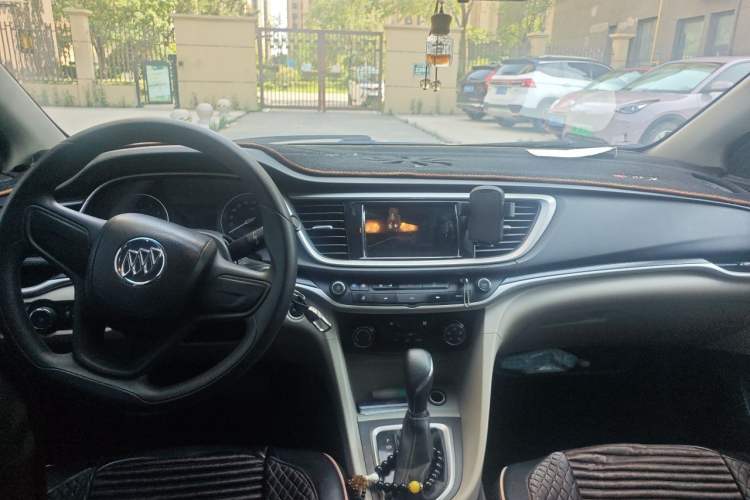 Used Buick GT 2021 Exemplar 1.5L Automatic Elite Version Center Console