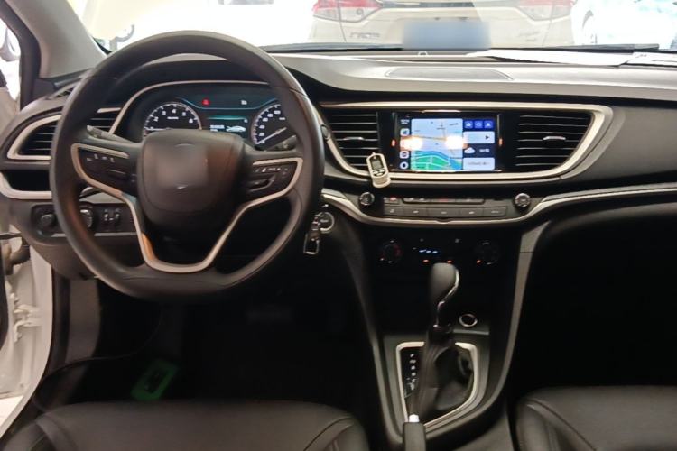 Used Buick GT 2021 Revised Version Flagship 1.5L Automatic Elite Edition Center Console