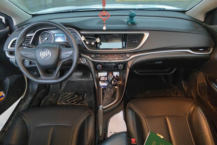 Used Buick GT 2021 1.3T Automatic Mild Hybrid Elite Version Center Console