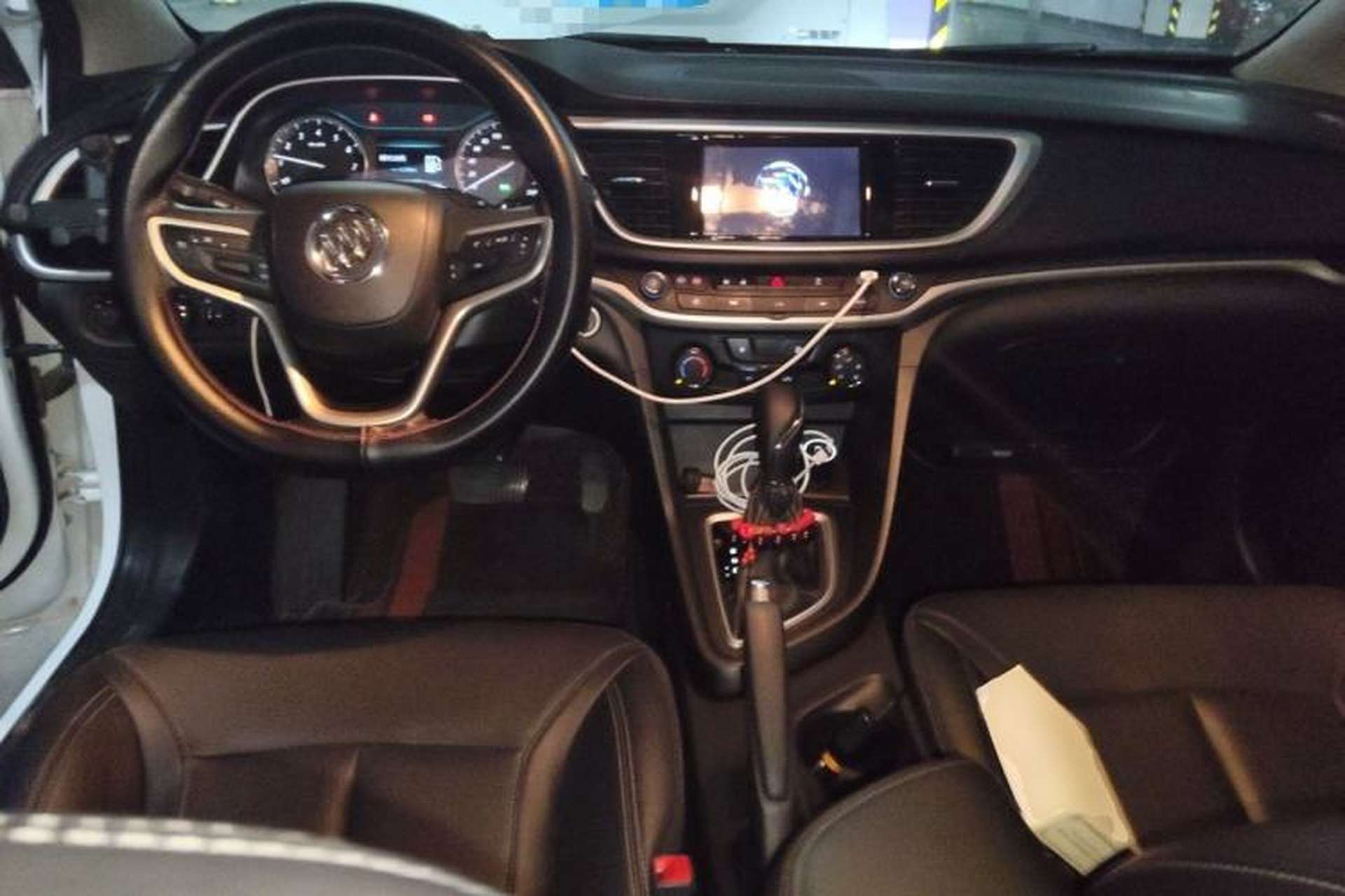 Used Buick GT 2021 Revised Version 1.3T Automatic Mild Hybrid Elite Edition Center Console