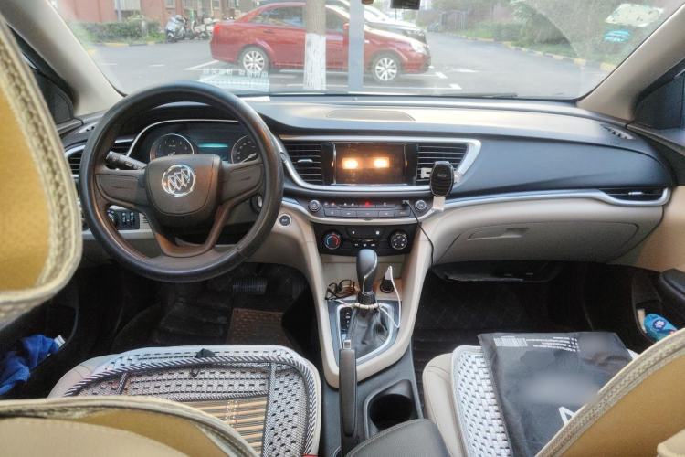 Used Buick GT 2021 Exemplar 1.5L Automatic Elite Version Center Console