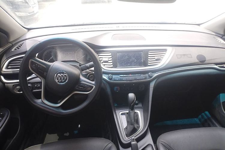 Used Buick GT 2021 Revised Version Flagship 1.5L Automatic Elite Edition Center Console