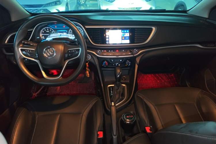 Used Buick GT 2021 Revised Version Flagship 1.5L Automatic Elite Edition Center Console