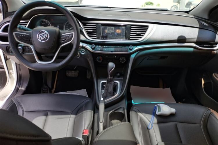 Used Buick GT 2021 Revised Version Flagship 1.5L Automatic Elite Edition Center Console