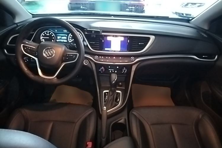 Used Buick GT 2021 Revised Version Flagship 1.5L Automatic Elite Edition Center Console