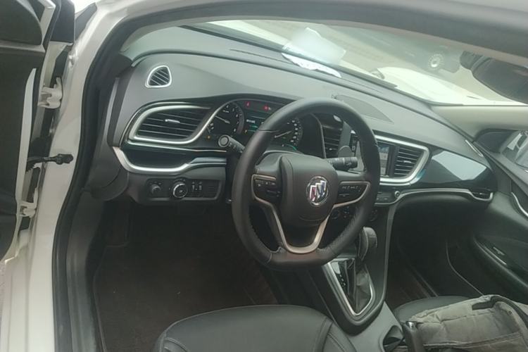 Used Buick GT 2021 1.3T Automatic Mild Hybrid Elite Version Center Console