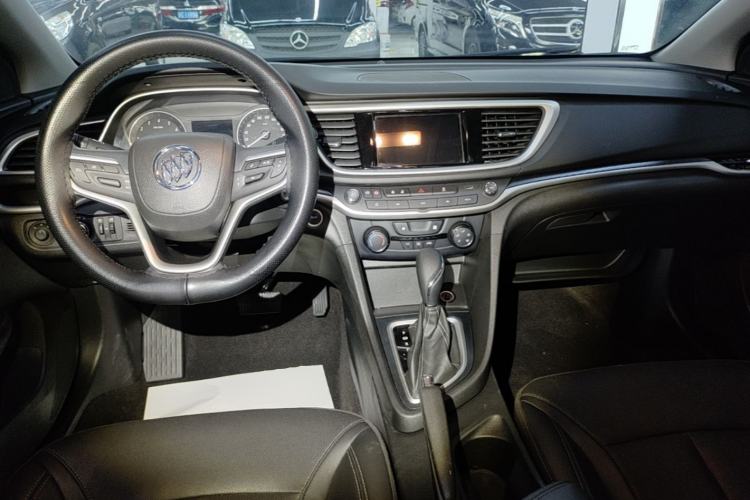 Used Buick GT 2021 Revised Version Flagship 1.5L Automatic Elite Edition Center Console
