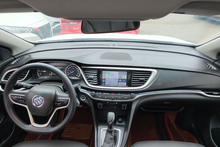 Used Buick GT 2021 Revised Version Flagship 1.5L Automatic Elite Edition Center Console