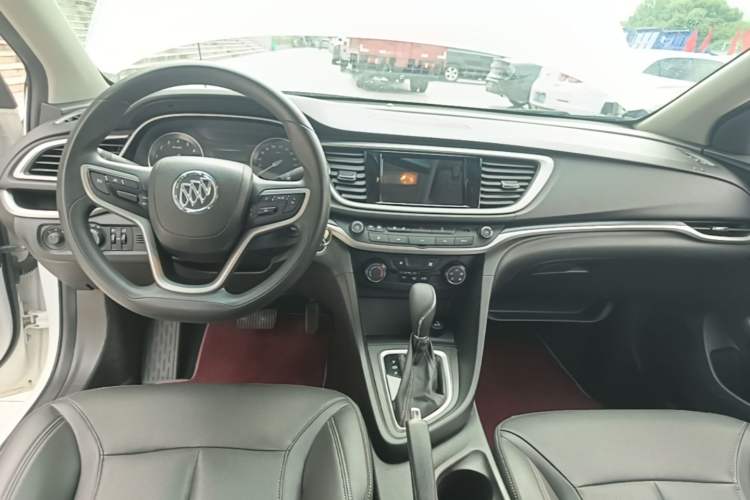Used Buick GT 2021 Revised Version Flagship 1.5L Automatic Elite Edition Center Console