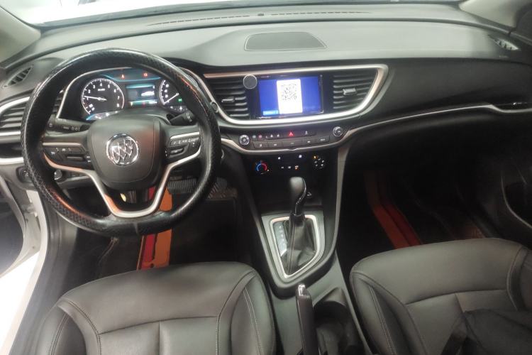 Used Buick GT 2021 Revised Version 1.3T Automatic Mild Hybrid Elite Edition Center Console