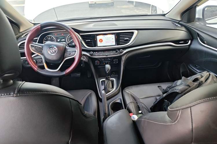 Used Buick GT 2021 Revised Version Flagship 1.5L Automatic Elite Edition Center Console