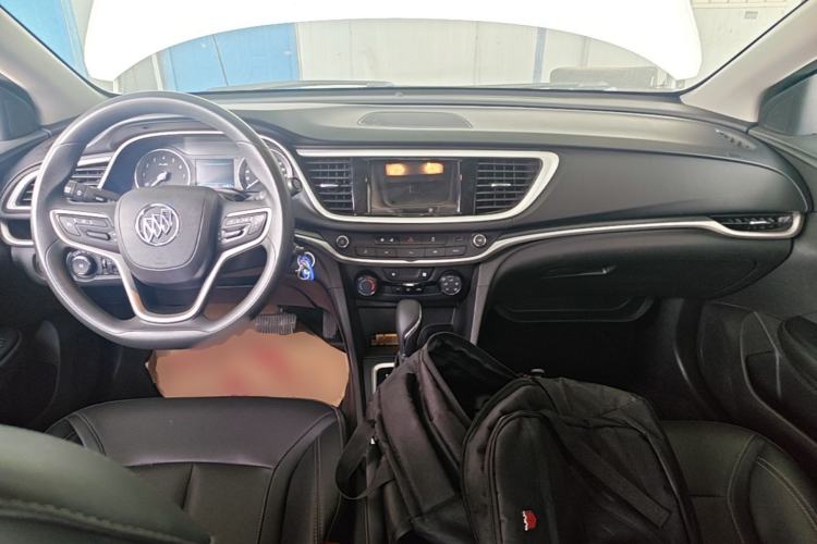 Used Buick GT 2021 Revised Version 1.3T Automatic Mild Hybrid Elite Edition Center Console
