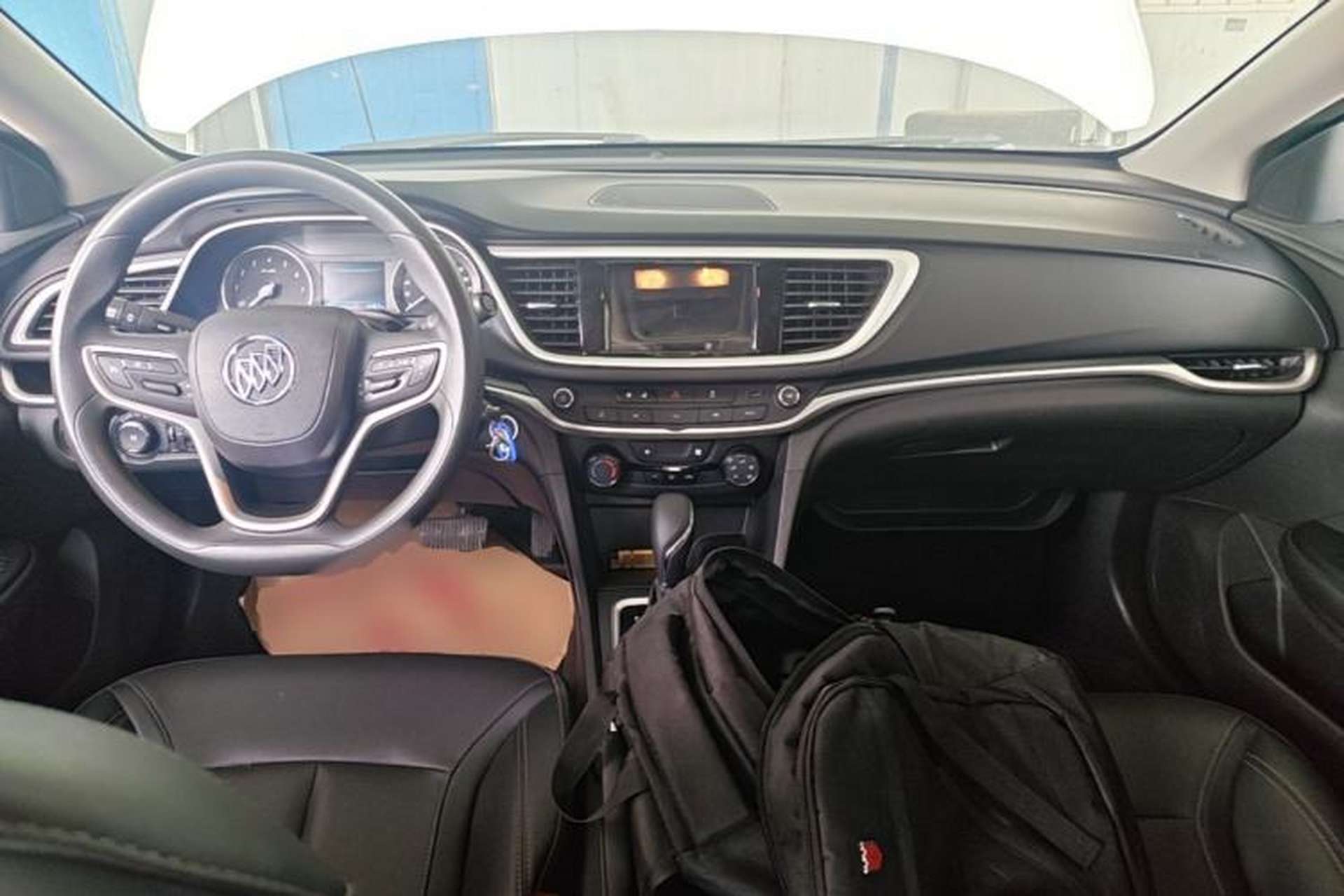 Used Buick GT 2021 Revised Version 1.3T Automatic Mild Hybrid Elite Edition Center Console