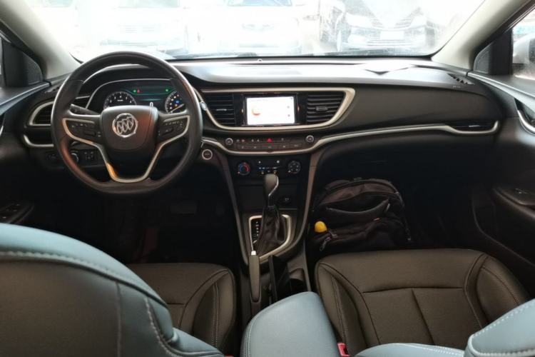 Used Buick GT 2021 Revised Version Flagship 1.5L Automatic Elite Edition Center Console