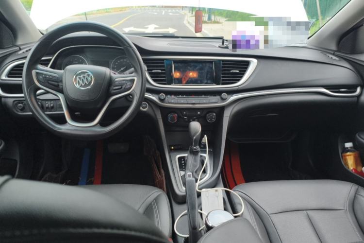 Used Buick GT 2021 Revised Version Flagship 1.5L Automatic Elite Edition Center Console