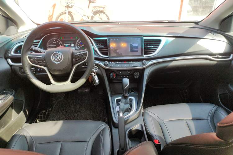 Used Buick GT 2021 Revised Version Flagship 1.5L Automatic Elite Edition Center Console