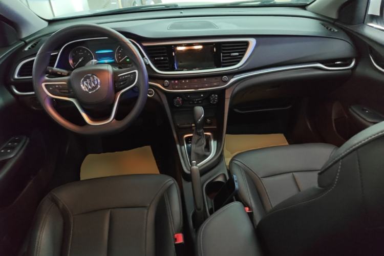 Used Buick GT 2021 Revised Version Flagship 1.5L Automatic Elite Edition Center Console