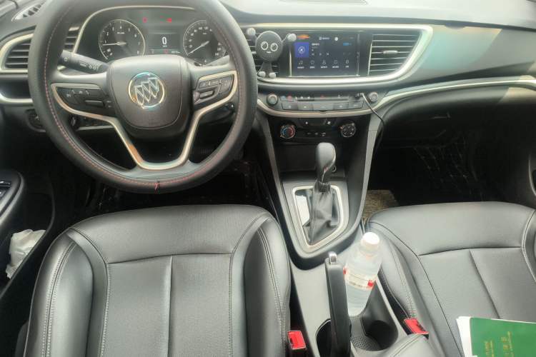 Used Buick GT 2021 Revised Version Flagship 1.5L Automatic Elite Edition Center Console