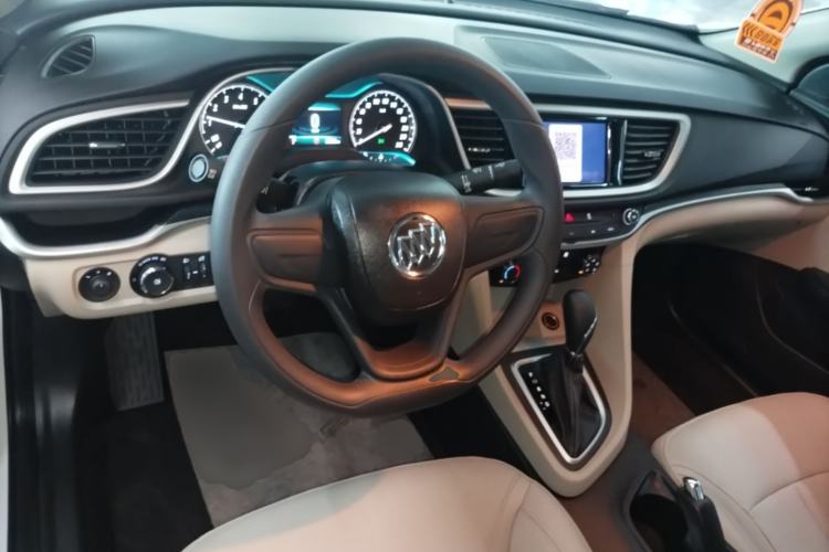 Used Buick GT 2021 Exemplar 1.5L Automatic Elite Version Center Console
